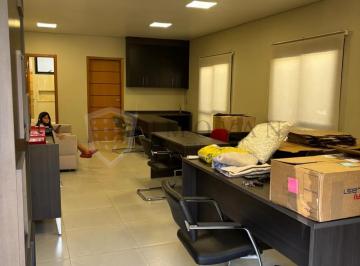 Comercial · 291m² · Sala comercial Av. Meira Junior