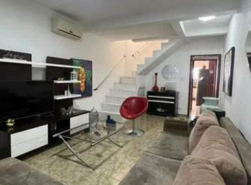 Casa · 266m² · 3 Quartos · 2 Vagas · Casa Térrea à venda 3 quartos 1 suíte 2 vagas Centro - Diadema - SP