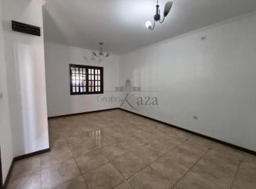 Casa · 219m² · 3 Quartos · 3 Vagas · Oportunidade - Casa - Cidade Morumbi - 3 Dormitórios - 117m².
