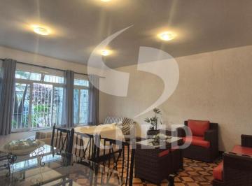 Casa · 215m² · 3 Quartos · 2 Vagas · Casa a venda de 215,00m² útil, com 3 quartos e 2 vagas na Aclimação.