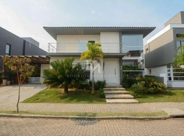 sc-florianopolis-rio-tavares-rodovia-doutor-antonio-luiz-moura-gonzaga-casa-sobrado-em-condominio-a-venda-3-quartos-68790ae1-1-17775802262265.webp · Casa mobiliada com 3 suítes, piscina e sauna à venda no Rio Tavares, Florianópolis. Em condomínio co