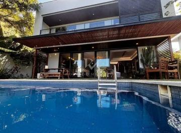3fd317bf-b2d1-47a8-8632-4c89dadd2830-17775763829364.jpg · Casa com 3 suítes à venda no Rio Tavares, Florianópolis