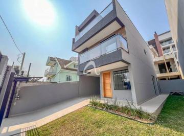 Casa · 178m² · 3 Quartos · 3 Vagas · Triplex Novo de Frente para Rua • Boa Vista
