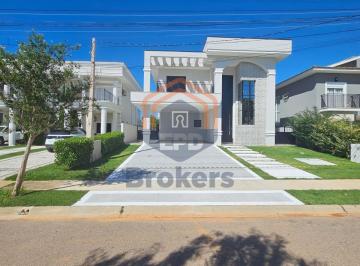 Casa · 300m² · 3 Quartos · 3 Vagas · Casa em Condominio em Medeiros  -  Jundiaí