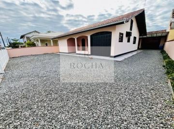 Casa · 209m² · 3 Quartos · 1 Vaga · Casa à venda no bairro Ubatuba - São Francisco do Sul/SC