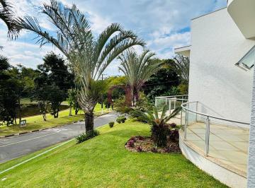 Casa · 473m² · 4 Quartos · 4 Vagas · Casa Porteira Fechada no Residencial dos Lagos com 4 Suítes e Piscina Aquecida