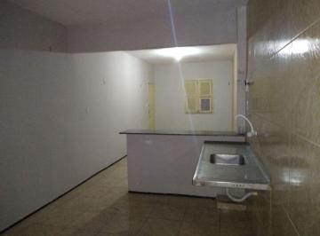 img0 · Apartamento com 3 Quarto(s) e 2 banheiro(s) para Alugar, 50 m² por R$ 950 / Mês