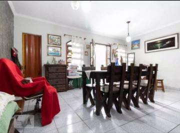 img0 · Casa com 4 Quarto(s) e 6 banheiro(s) para Alugar, 231 m² por R$ 6000 / Mês