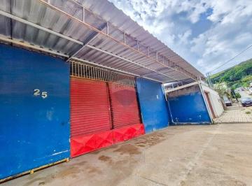 Comercial · 450m² · Loja com 300m2 e pé direito de 4,9m para locação no bairro Monte Castelo