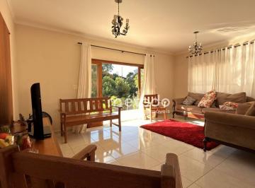 d3348abaa52ad61124f98bbc11e7692940a7b11a · Chácara com 3 quartos à venda, 1111 m² por R$ 1.600.000 - Fazenda Paião (Alpes de Guararema) - Guara