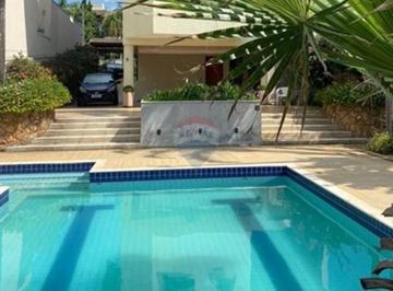 Casa · 273m² · 3 Quartos · RE/MAX aluga casa 3 dormitórios, sendo 1 suíte, 273m , 6 vagas , R$ 7.500,00 Bosque /Vinhedo