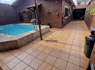 a57d14c8365ba788dd8479f7ea33551cd57c6b74 · Casa 240m² com 3 Dormitórios no Santa Terezinha, piscina, churrasqueira e 4 vagas, entre metrô Santa