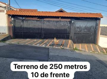 e025084940e0d23d52e4bd77ef5ca68ecf1f873a · Casa 240m² com 3 Dormitórios no Santa Terezinha, piscina, churrasqueira e 4 vagas, entre metrô Santa