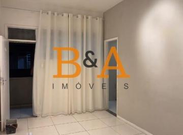 Apartamento · 66m² · 2 Quartos · Apartamento Reformado, Silencioso, 2 Quartos e Documentação Perfeita na Voluntários da Pátria!