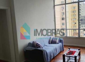 Apartamento · 68m² · 2 Quartos · Apartamento : Padrão / Residencial / Copacabana