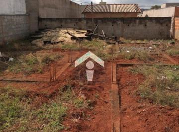 Imagem 1 · Terreno para venda em Centro, Oliveira