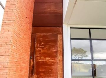 Imagem 1 · Casa de Condomínio