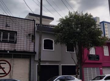 Comercial · 117m² · 1 Vaga · Casa comercial na Rua Tijuco Preto, N. 1043 • 117 m²