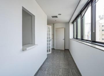Comercial · 120m² · 1 Vaga · Sala comercial na Avenida General Olímpio da Silveira, N. 655 - cj 82 • 120 m²