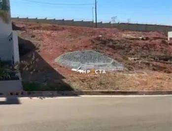 Imagem 1 · Terreno