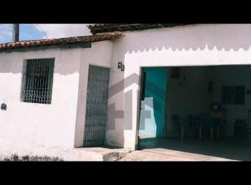 fb36e49b2dc16f448230ef478eabd97f2227ffd4 · Casa de 187m² à venda com 2 quartos (1 suíte), localizada em Vila Verde, Sairé - Pernambuco.