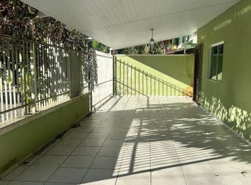 Casa · 300m² · 6 Quartos · 3 Vagas · Casa em Praia da Ribeira (Cunhambebe), Angra dos Reis/RJ de 300m² 6 quartos à venda por R$ 1.060.000