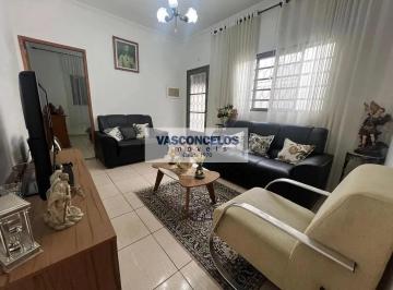 Casa · 154m² · 6 Quartos · 2 Vagas · Casa em Jardim Satélite, São José dos Campos/SP de 154m² 6 quartos à venda por R$ 850.000,00