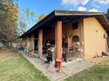 Casa · 224m² · 3 Quartos · 6 Vagas · Casa em Jardim Molinari, Jundiaí/SP de 224m² 3 quartos à venda por R$ 950.000,00