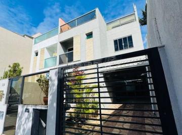 Casa · 183m² · 3 Quartos · 2 Vagas · Sobrado em Praia dos Amores, Balneário Camboriú/SC de 183m² 3 quartos para locação R$ 9.500,00/mes