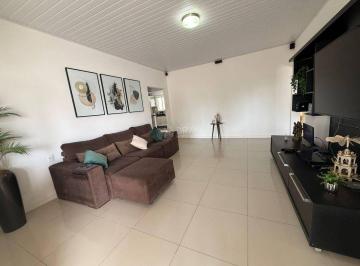 Casa de 2 quartos, Itajaí · Casa em Praia Brava, Itajaí/SC de 90m² 2 quartos para locação R$ 7.500,00/mes