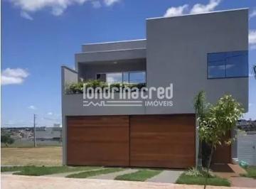 Casa · 273m² · 4 Quartos · 4 Vagas · Casa em Conjunto Habitacional Alexandre Urbanas, Londrina/PR de 273m² 4 quartos à venda por R$ 2.000