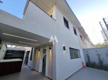Casa · 147m² · 3 Quartos · 2 Vagas · Casa em Ponta da Praia, Santos/SP de 147m² 3 quartos à venda por R$ 1.890.000,00