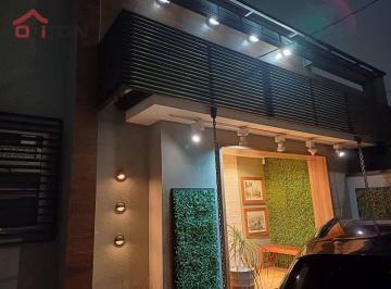 Casa · 210m² · 5 Quartos · 2 Vagas · Sobrado em Vila Paiva, São Paulo/SP de 210m² 5 quartos à venda por R$ 1.188.000,00
