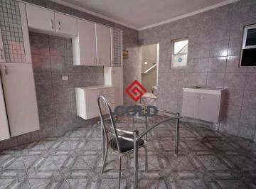 a535a57c00b5fcc51e6c01f43564fd7c64bab349 · Sobrado com 3 dormitórios para alugar, 211 m² por R$ 2.470,00/mês - Jardim do Estádio - Santo André/