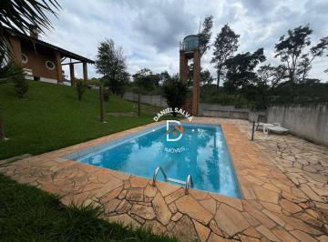 13eb4405a3deeb4d833974473548dd15acf900a3 · Chácara à venda com 4 dormitórios sendo 1 suíte, 1508 m² por R$ 750.000 - Jardim Estância Brasil -