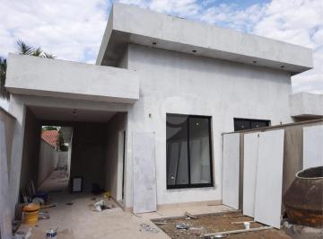 Casa · 103m² · 3 Quartos · 2 Vagas · Casa térrea com 3 quartos à venda em Maitinga - SP