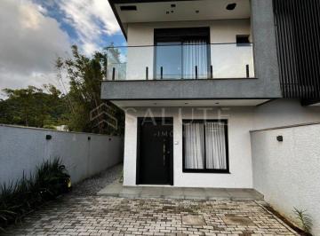 Casa · 3 Quartos · Casa para aluguel - na Praia do Estaleirinho