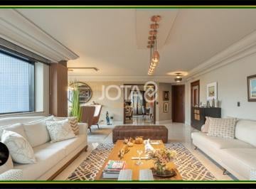 Apartamento · 248m² · 4 Quartos · 3 Vagas · Apartamento à venda - no Centro
