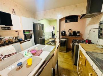 Casa · 200m² · 4 Quartos · 3 Vagas · QE 19 - CASA COM LAJE LOTE 200 METROS 4 QUARTOS 1 SUÍTE ACEITA FINANCIAMENTO E FGTS