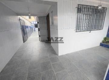 Casa · 61m² · 2 Quartos · 1 Vaga · Casa Térrea a 200m da Praia no Maracanã - 2 Dormitórios com Suíte e Vaga