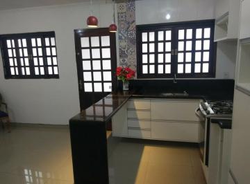Casa · 129m² · 3 Quartos · 3 Vagas · Sobrado à Venda no Bairro República com 260m², 3 Quartos, Suíte, Área Gourmet e Alto Padrão de Acaba