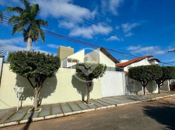 Casa · 309m² · 5 Quartos · 6 Vagas · ✨ Sobrado Completo com Piscina e 5 Quartos no Jardim Califórnia – Cuiabá ✨