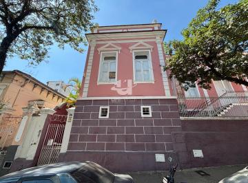 Casa · 115m² · 3 Quartos · Casa 3 quartos - Centro