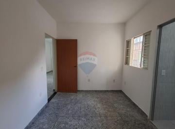 Casa · 250m² · 6 Quartos · 2 Vagas · Oportunidade de Investimento – Paranoá (Quadra 21)