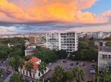 Apartamento · 87m² · 3 Quartos · Apartamento 2 dormitórios próximo a ufrgs e hospital santa casa, Bom Fim!