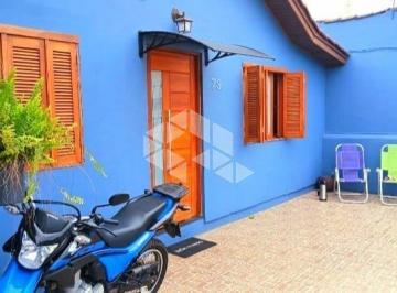 Casa · 120m² · 4 Quartos · 1 Vaga · Casa 120m², semimobiliada com 4 quartos, suíte e sistema de segurança no Sarandi