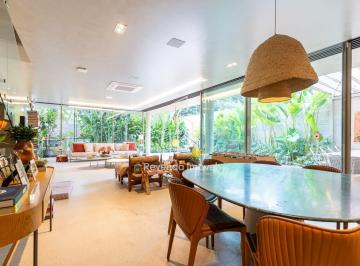 Casa · 767m² · 3 Quartos · 4 Vagas · Casa de Luxo à Venda no Brooklin Paulista - SP: 3 Quartos, 3 Suítes, 5 Banheiros, 4 Vagas, 767m² de
