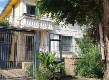 Casa · 300m² · 3 Quartos · 6 Vagas · Casa para venda na Avenida Patria, São Geraldo, para fins residenciais ou comerc