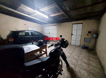 Casa · 62m² · 3 Quartos · 2 Vagas · Casa 82m2 - Terreno 140m2  - 3 quartos Bairro Campos dos Alemães