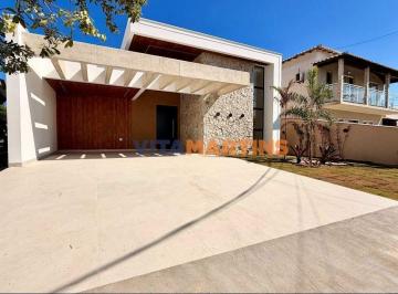 Casa · 180m² · 3 Quartos · 4 Vagas · Casa Linear no Blue Garden com 3 quartos (2 suítes) por R$1.550.000,00 na Nova São Pedro/RJ